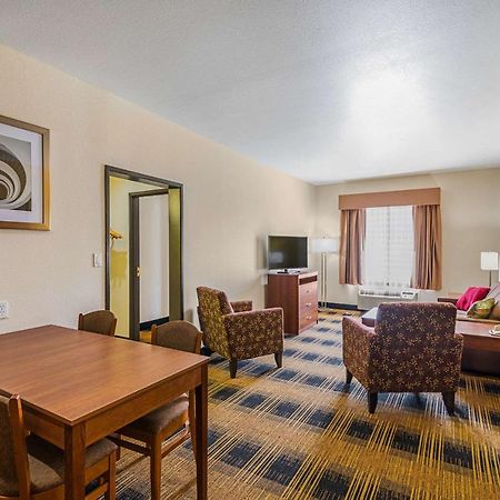 Lampasas Quality Inn & Suites מראה חיצוני תמונה