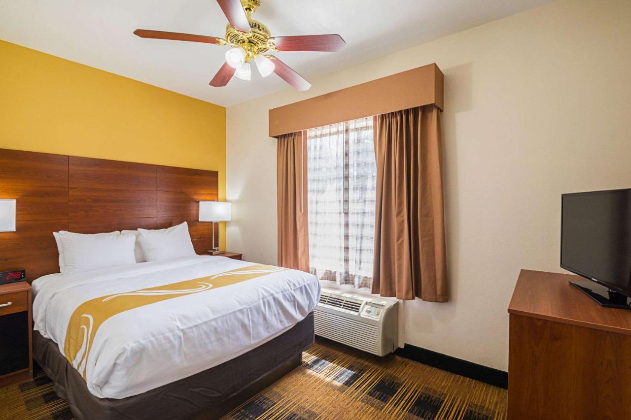 Lampasas Quality Inn & Suites מראה חיצוני תמונה