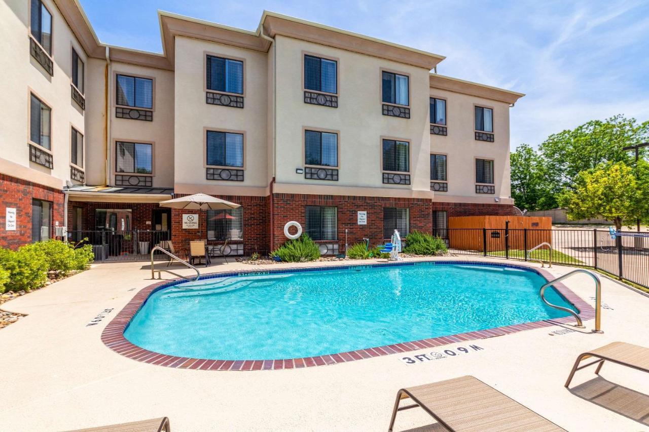 Lampasas Quality Inn & Suites מראה חיצוני תמונה