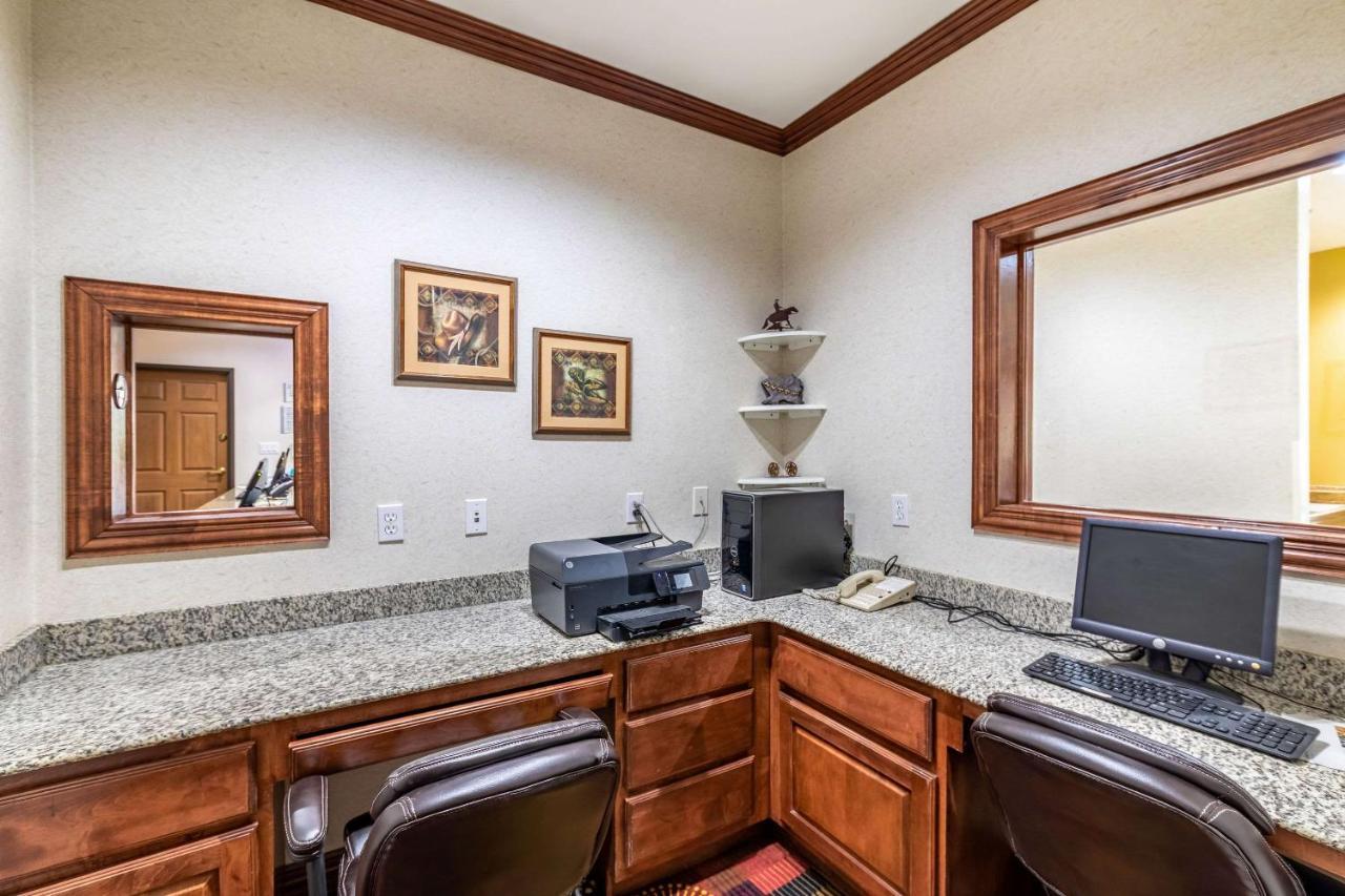 Lampasas Quality Inn & Suites מראה חיצוני תמונה